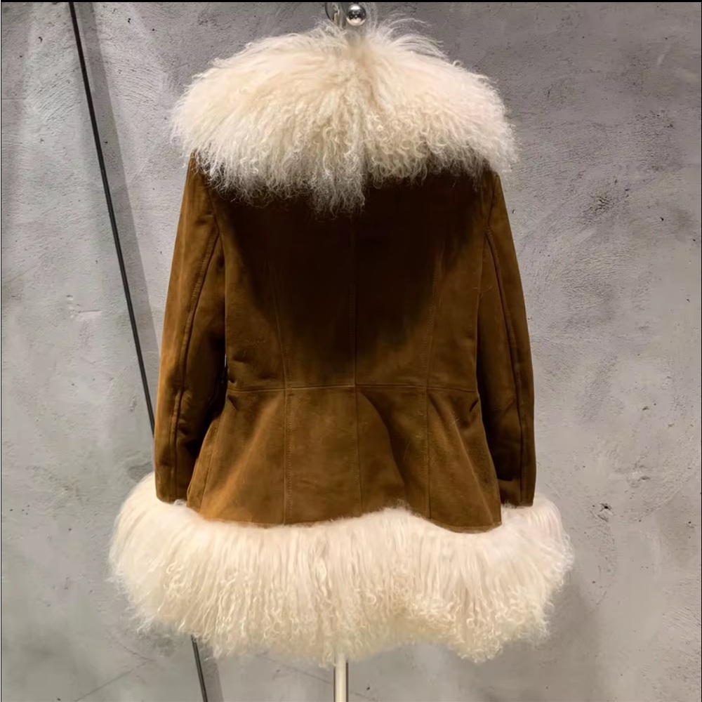 Luxurious Shearling Mongolian sheep fur Coat with Cream suede - Picture 2 of 5